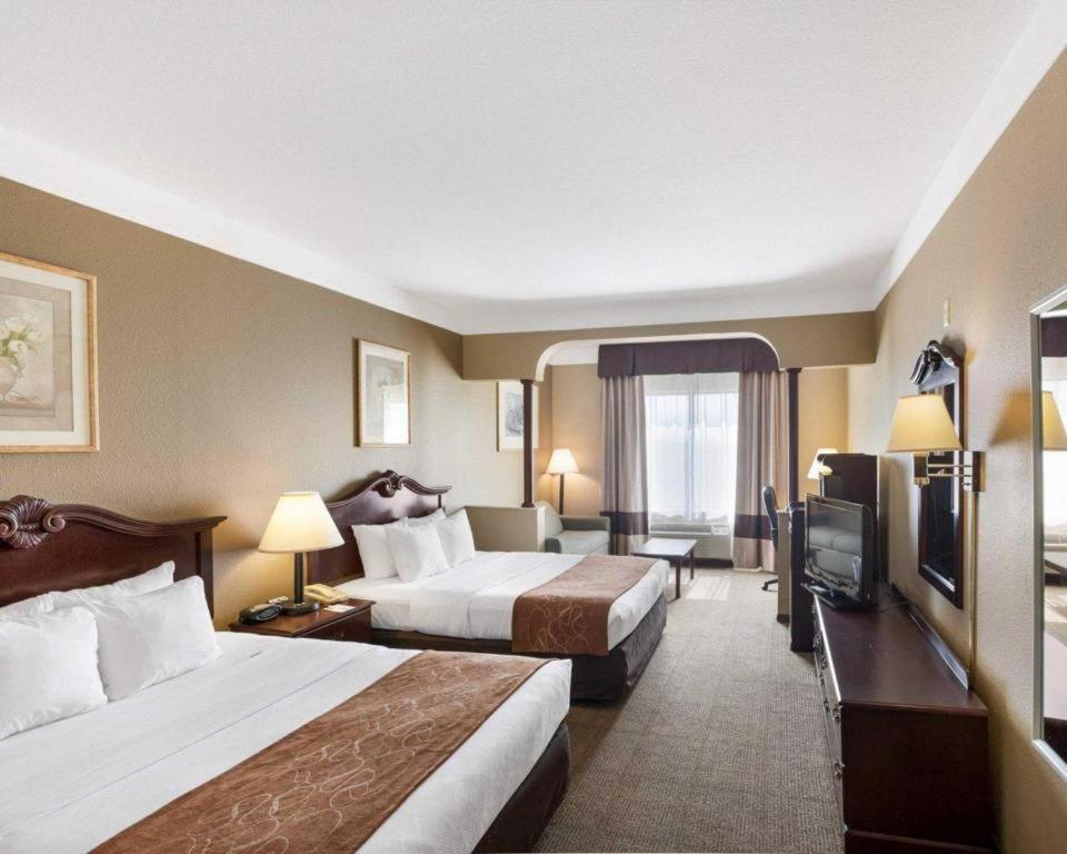 Comfort Suites Plainview Ngoại thất bức ảnh