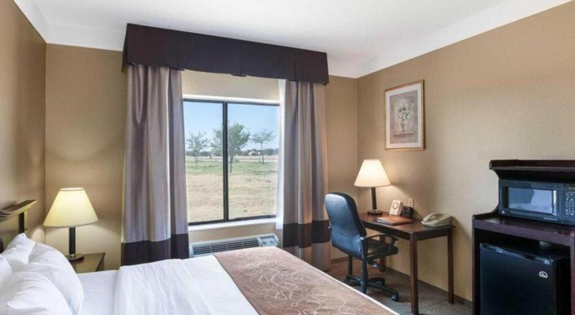 Comfort Suites Plainview Ngoại thất bức ảnh